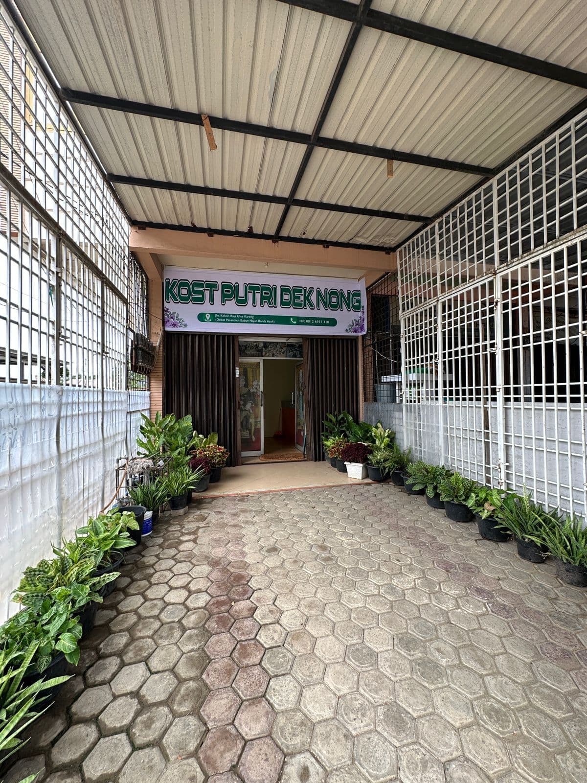 Kost Putri Dek Nong